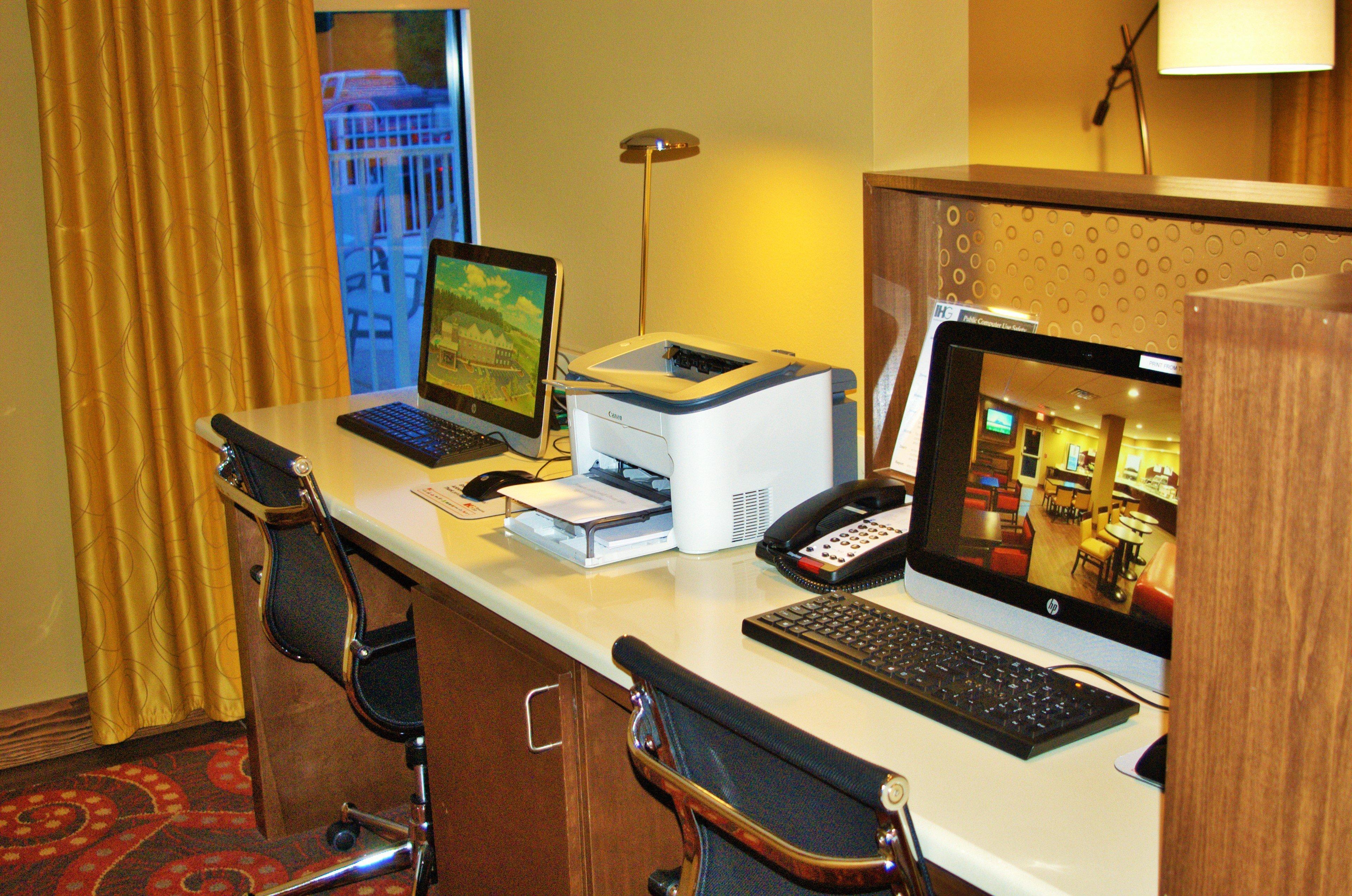 Holiday Inn Express Defuniak Springs By Ihg Exterior photo